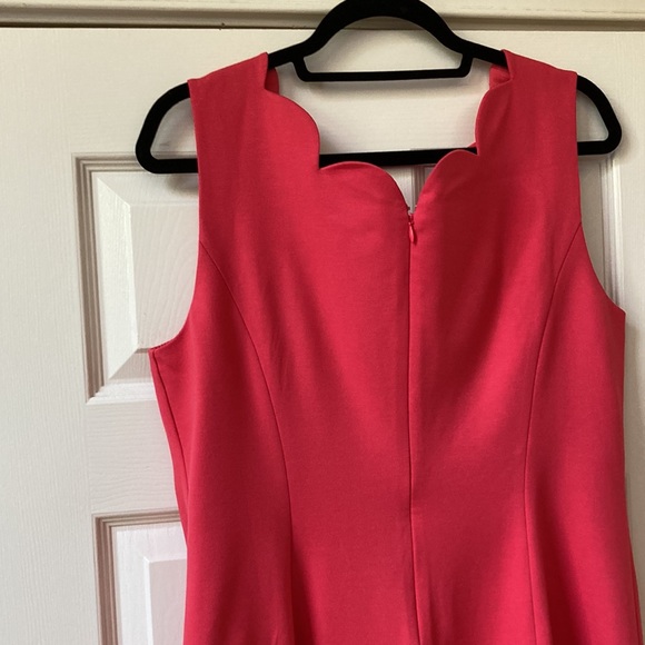 Talbots New with tags Scallop neckline dress with back zipper - Picture 6 of 10